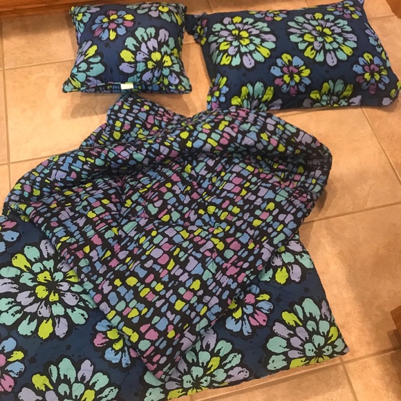 Vera Bradley Bedding Twin Xl Comforter Set Poshmark